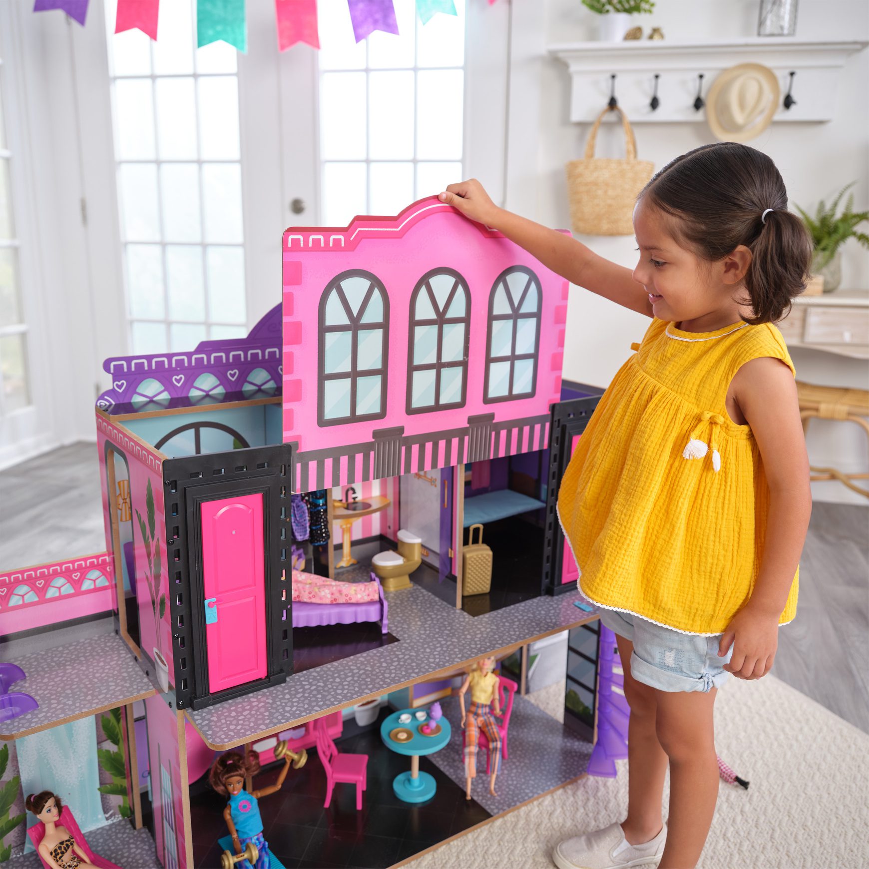 2-in-1-hotel-waterslide-dollhouse5 2-in-1-hotel-waterslide-dollhouse5