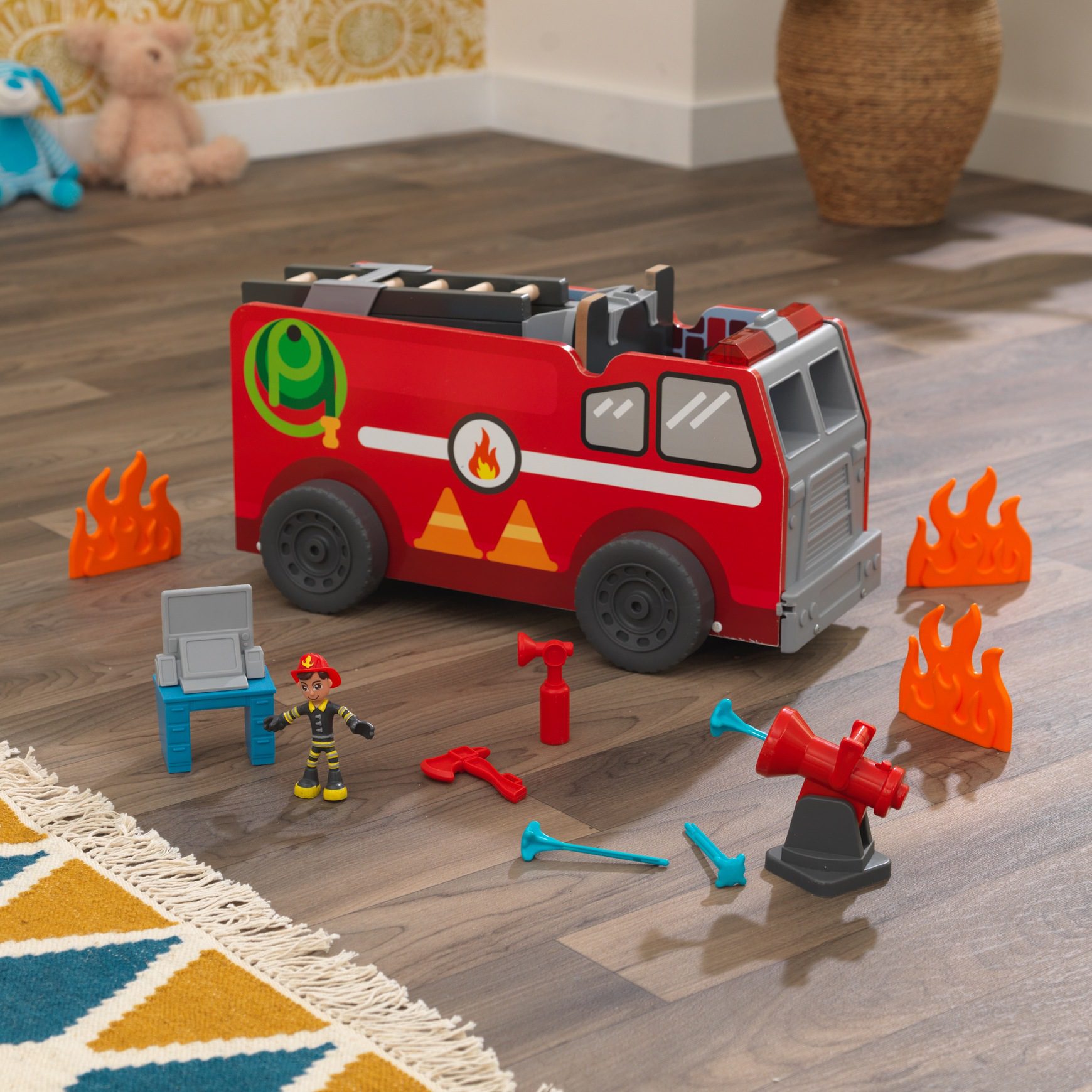 adventure-bound-2-in-1-transforming-fire-truck-play-set4 adventure-bound-2-in-1-transforming-fire-truck-play-set4