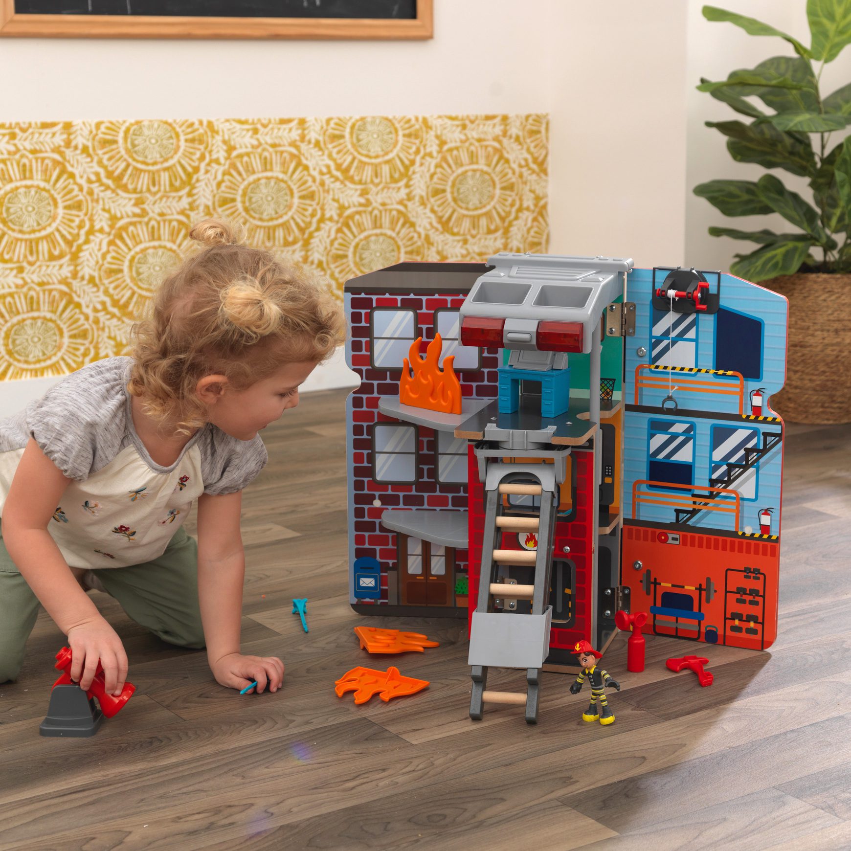 adventure-bound-2-in-1-transforming-fire-truck-play-set9 adventure-bound-2-in-1-transforming-fire-truck-play-set9
