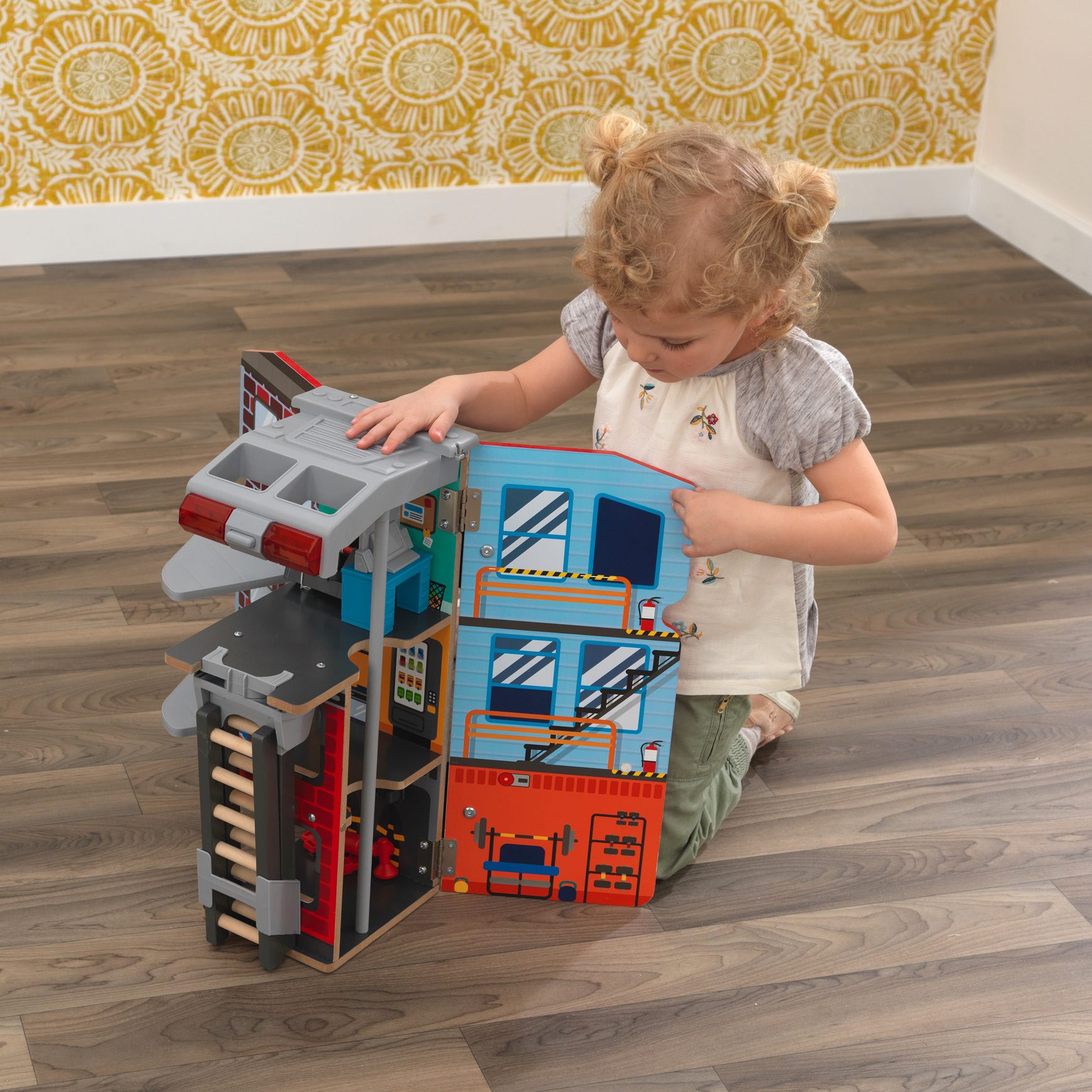 adventure-bound-2-in-1-transforming-fire-truck-play-set993 adventure-bound-2-in-1-transforming-fire-truck-play-set993