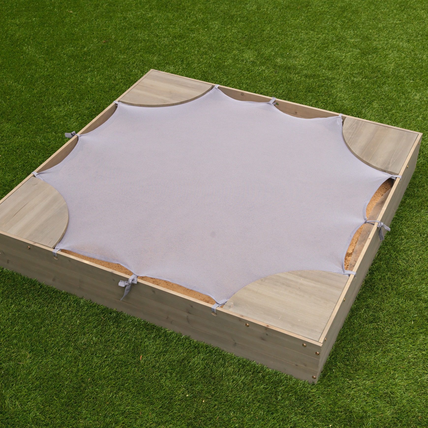 backyard-sandbo-gray4 backyard-sandbo-gray4