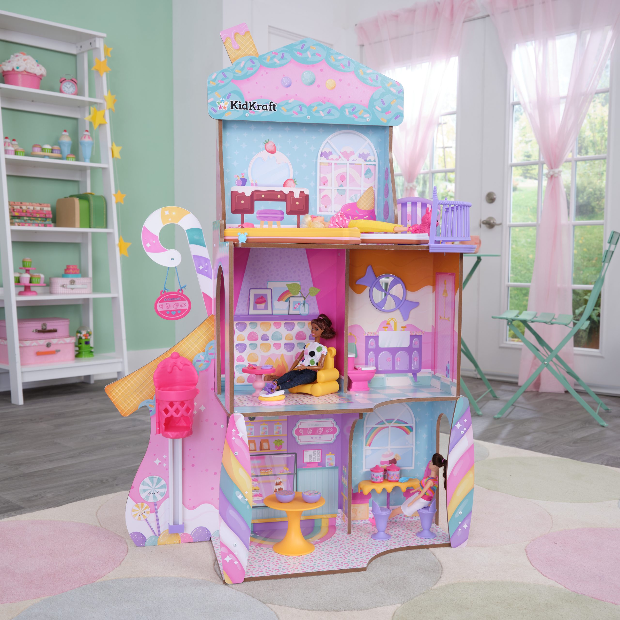 candy-castle-dollhouse1 candy-castle-dollhouse1