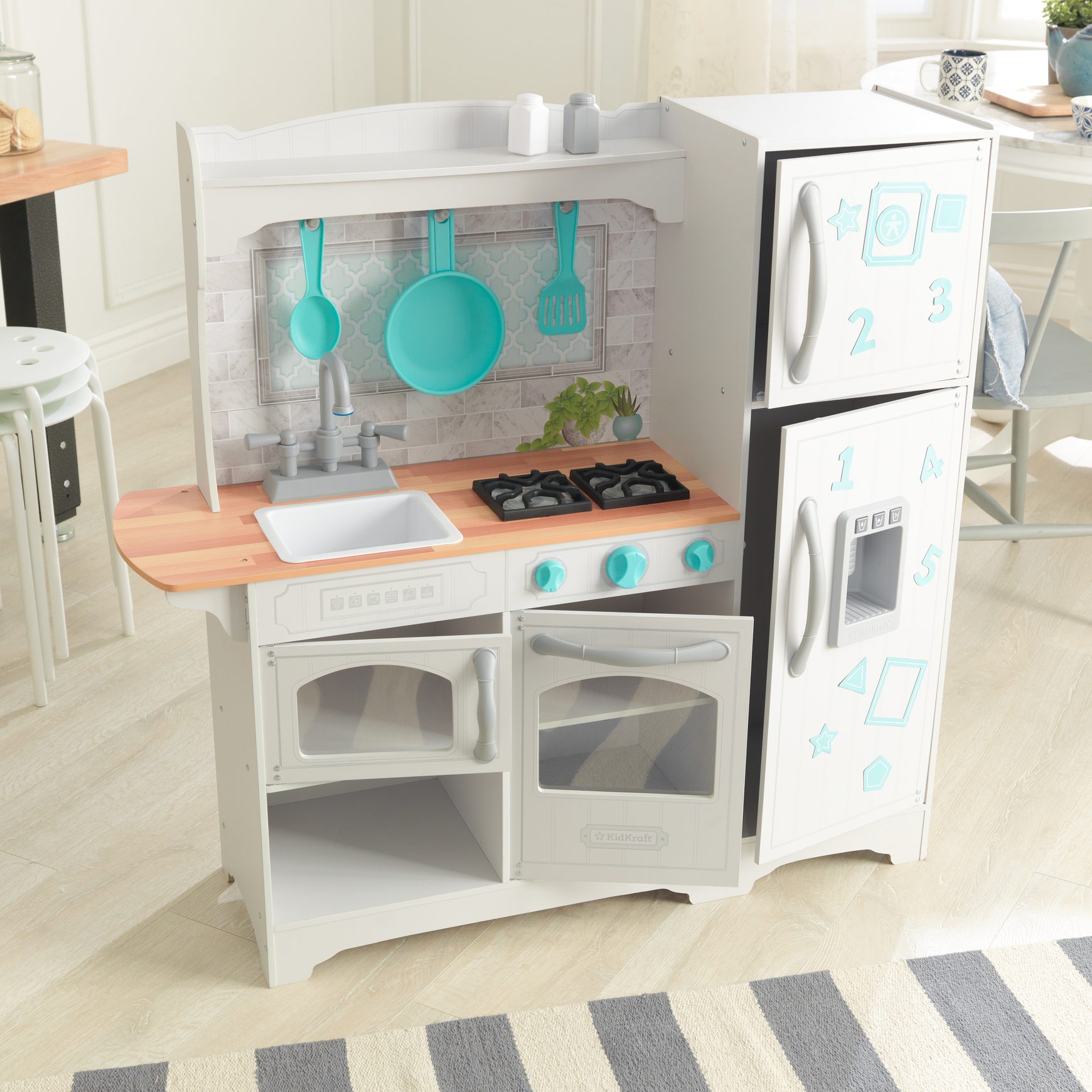 countryside-play-kitchen-with-ez-kraft-assembly95 countryside-play-kitchen-with-ez-kraft-assembly95