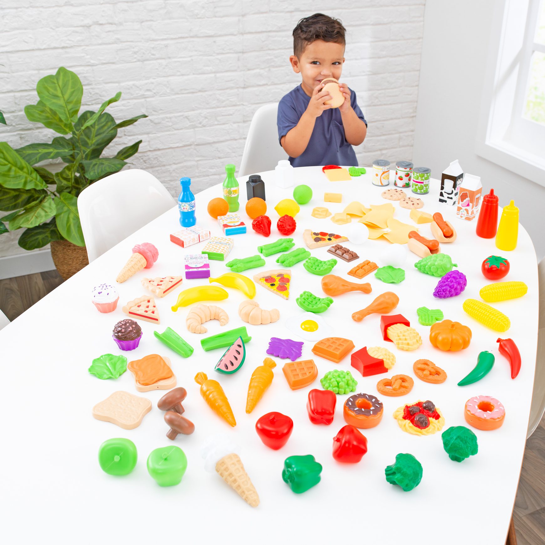 deluxe-tasty-treats-play-food2 deluxe-tasty-treats-play-food2