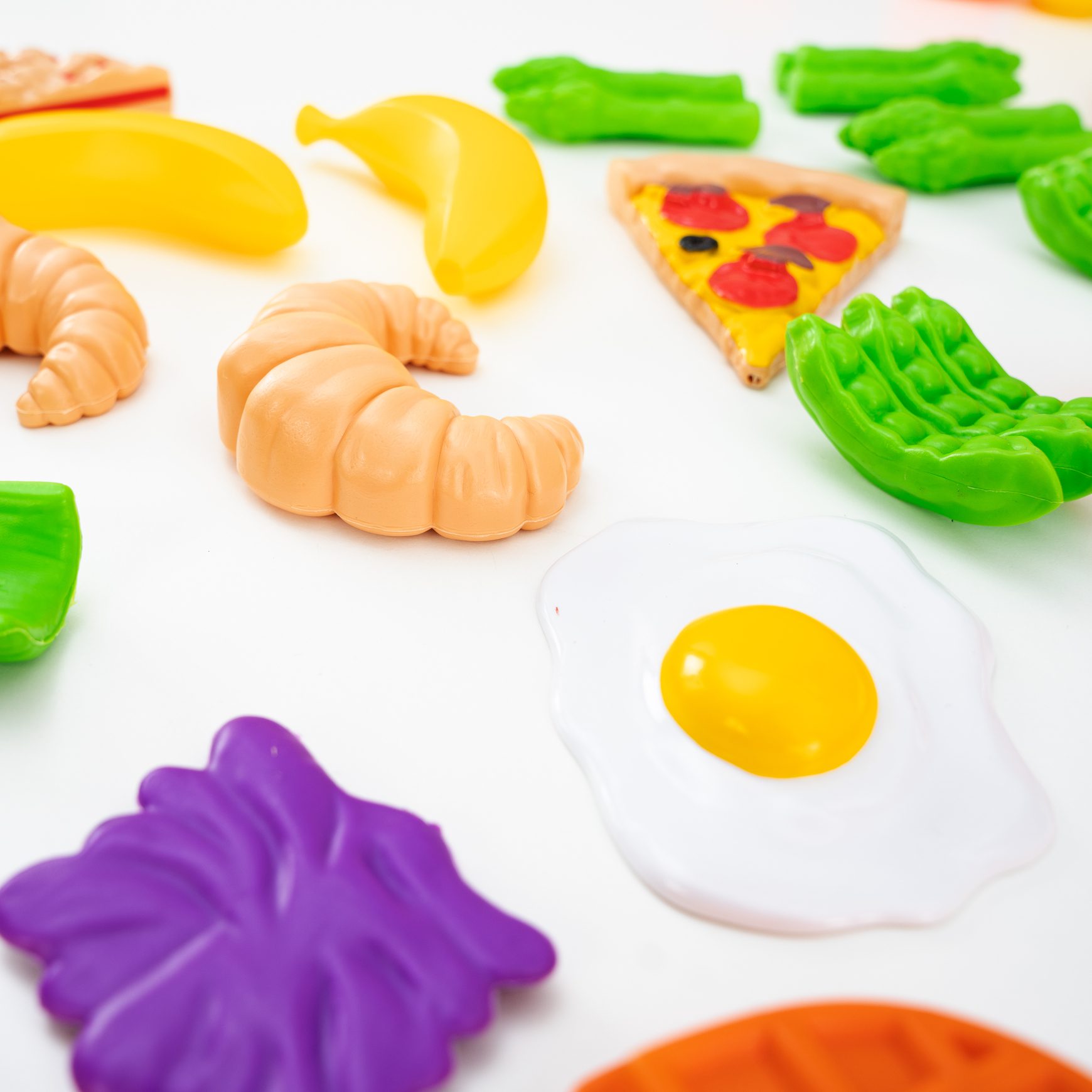 deluxe-tasty-treats-play-food4 deluxe-tasty-treats-play-food4