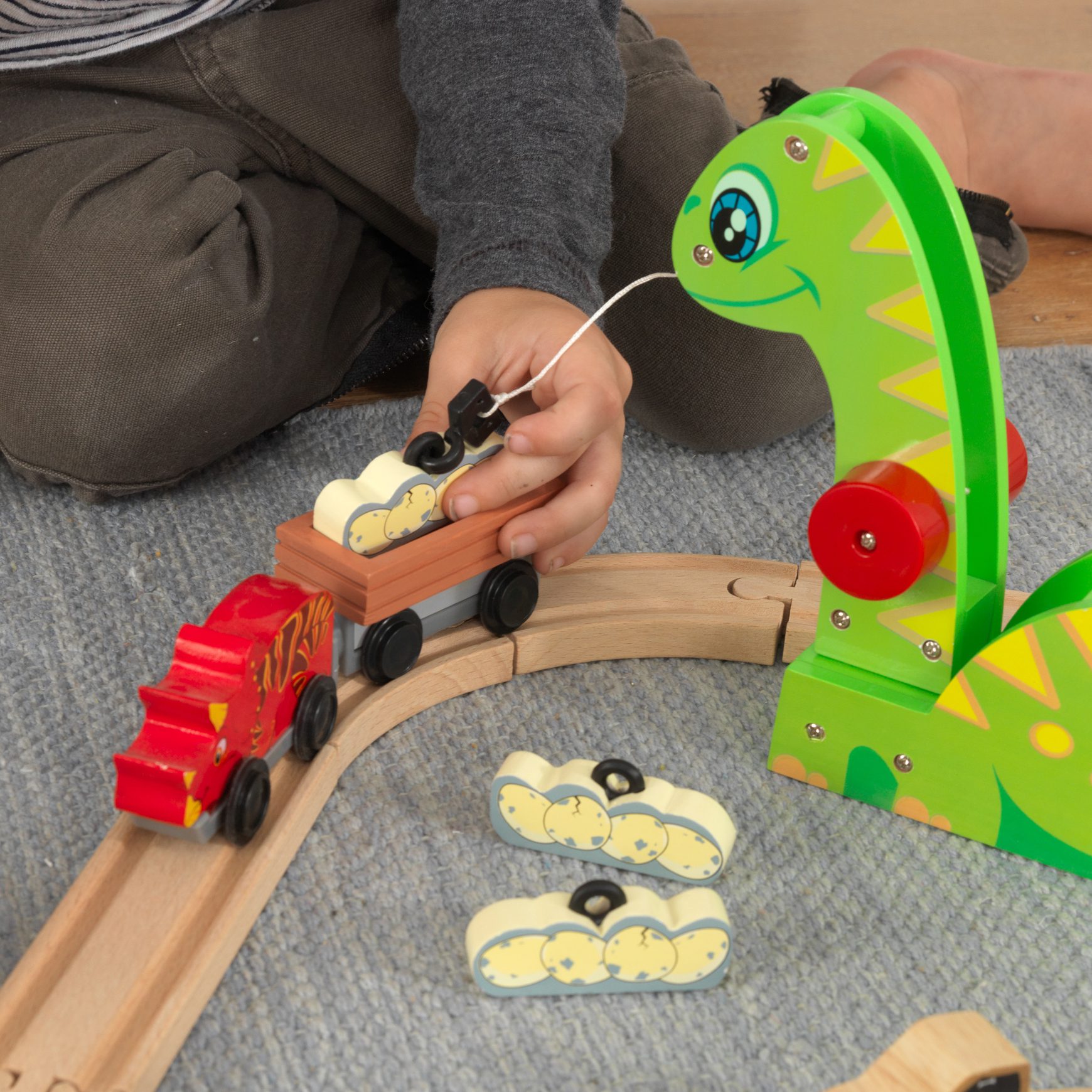 dinosaur-bucket-top-train-set4 dinosaur-bucket-top-train-set4