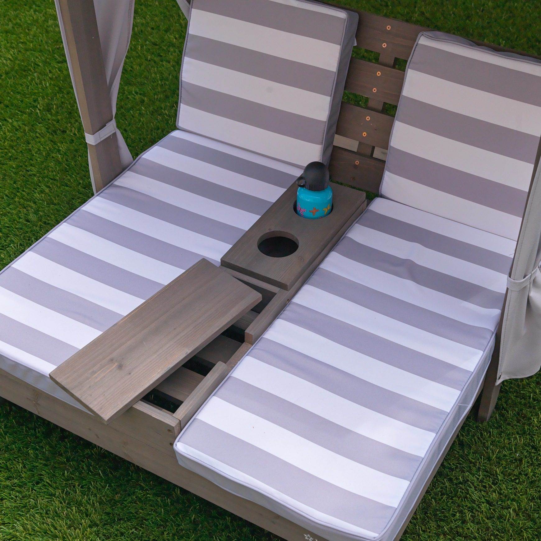 double-chaise-lounge-with-cup-holders-gray6 double-chaise-lounge-with-cup-holders-gray6