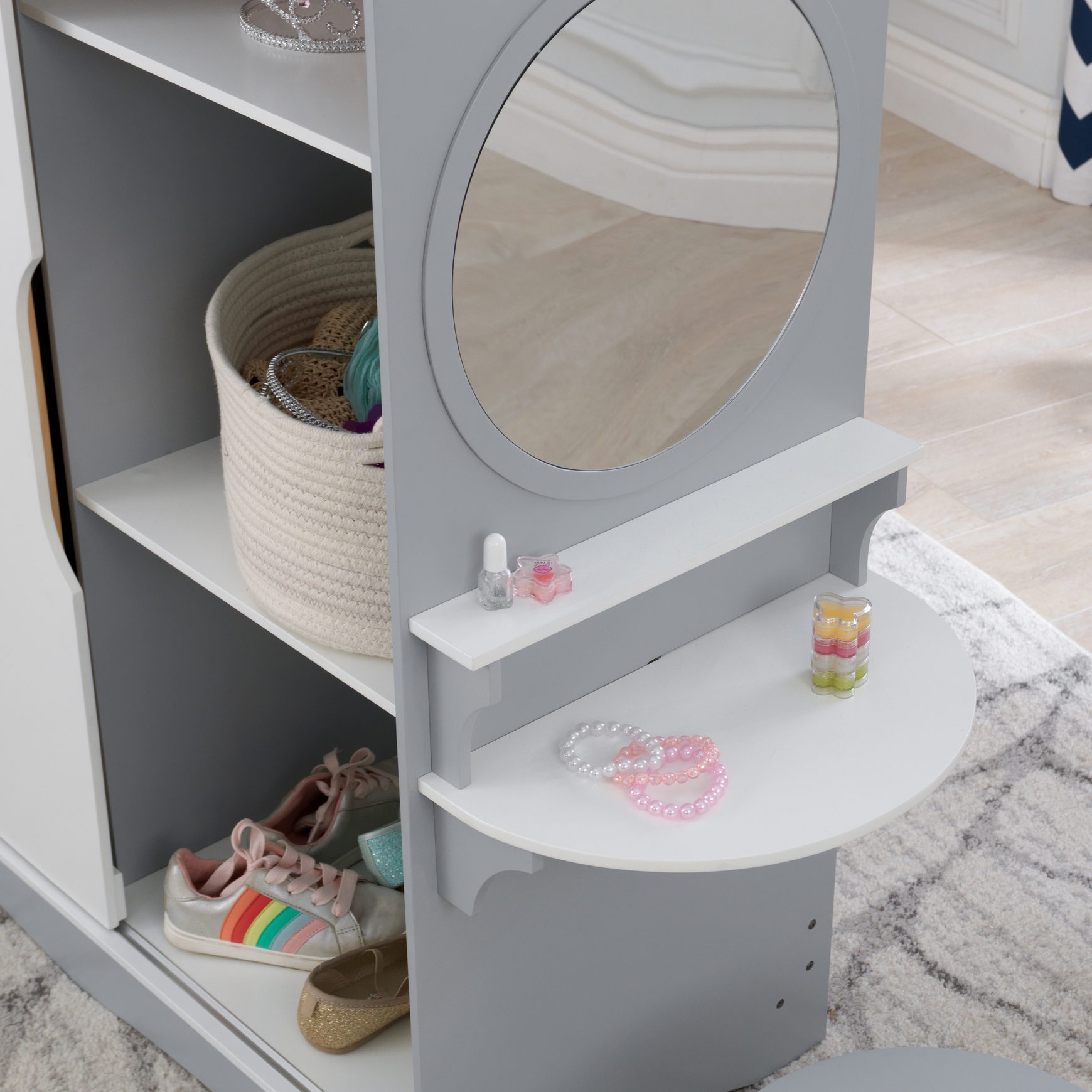 dress-up-armoire-and-vanity95 dress-up-armoire-and-vanity95