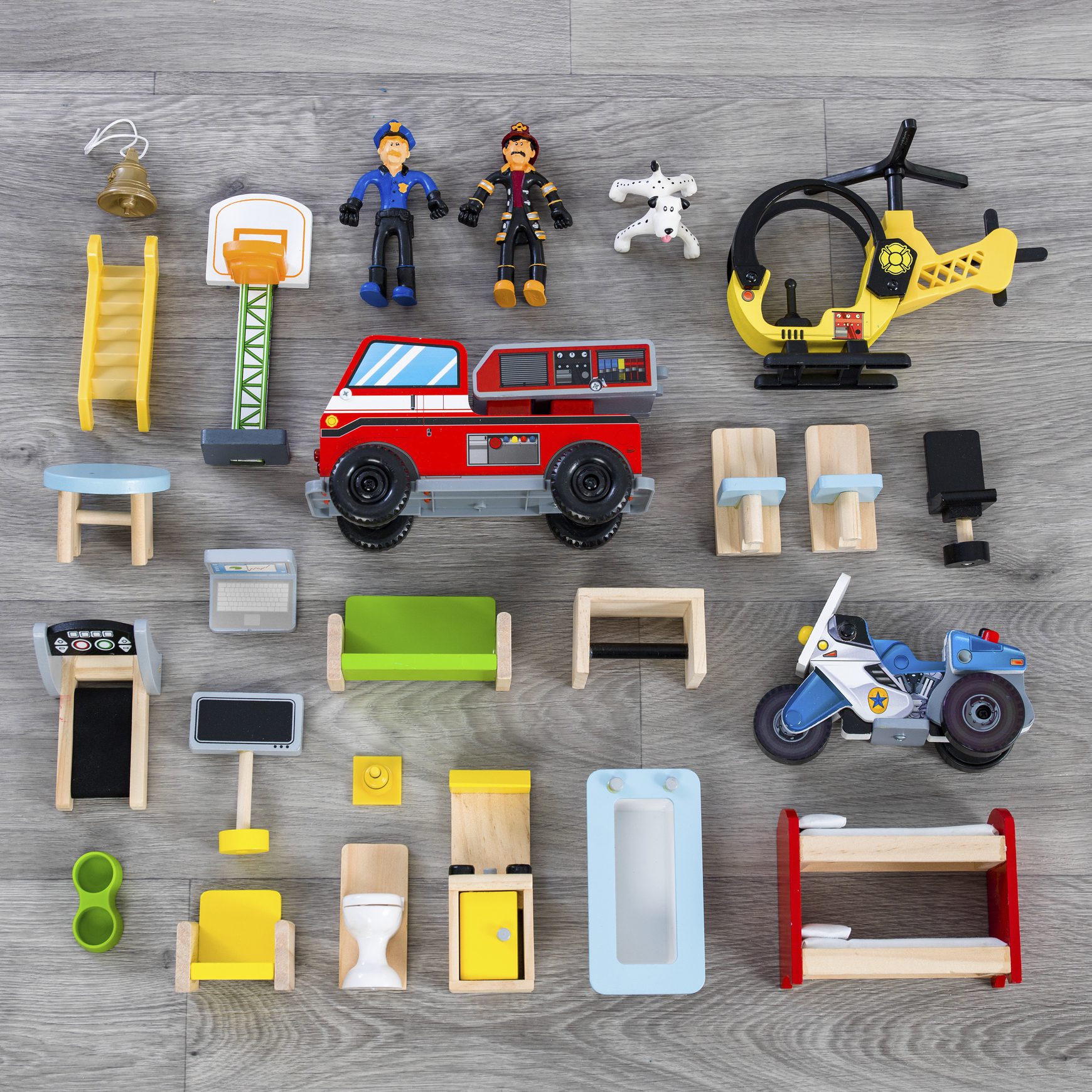 everyday-heroes-wooden-play-set6 everyday-heroes-wooden-play-set6