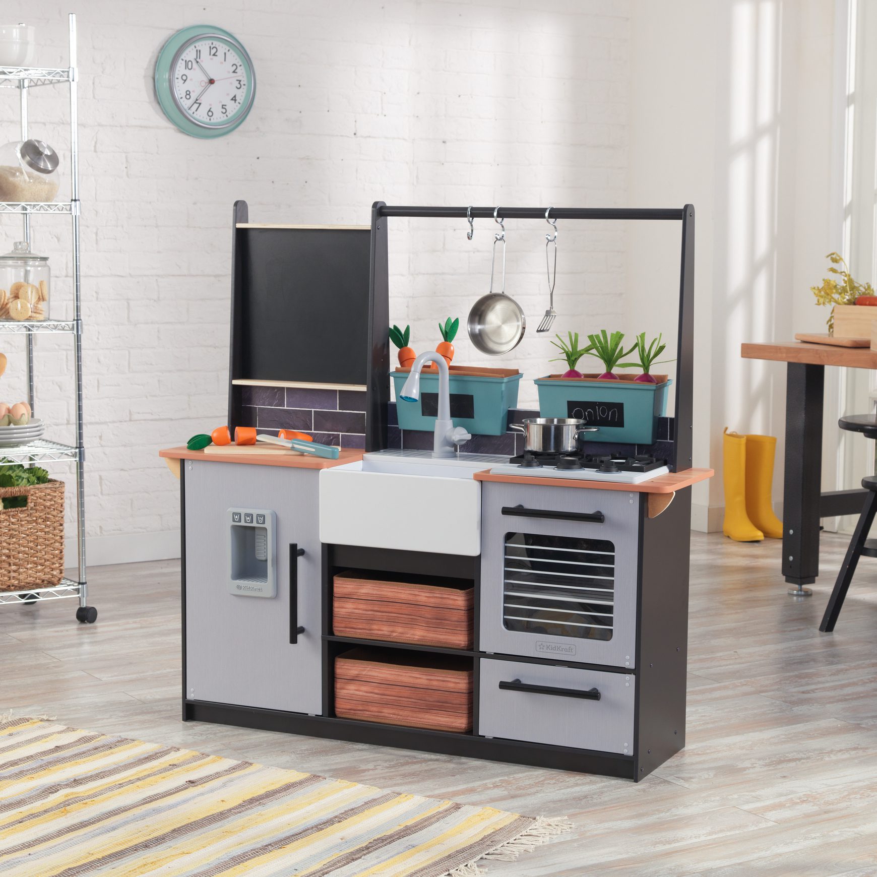 farm-to-table-play-kitchen2 farm-to-table-play-kitchen2