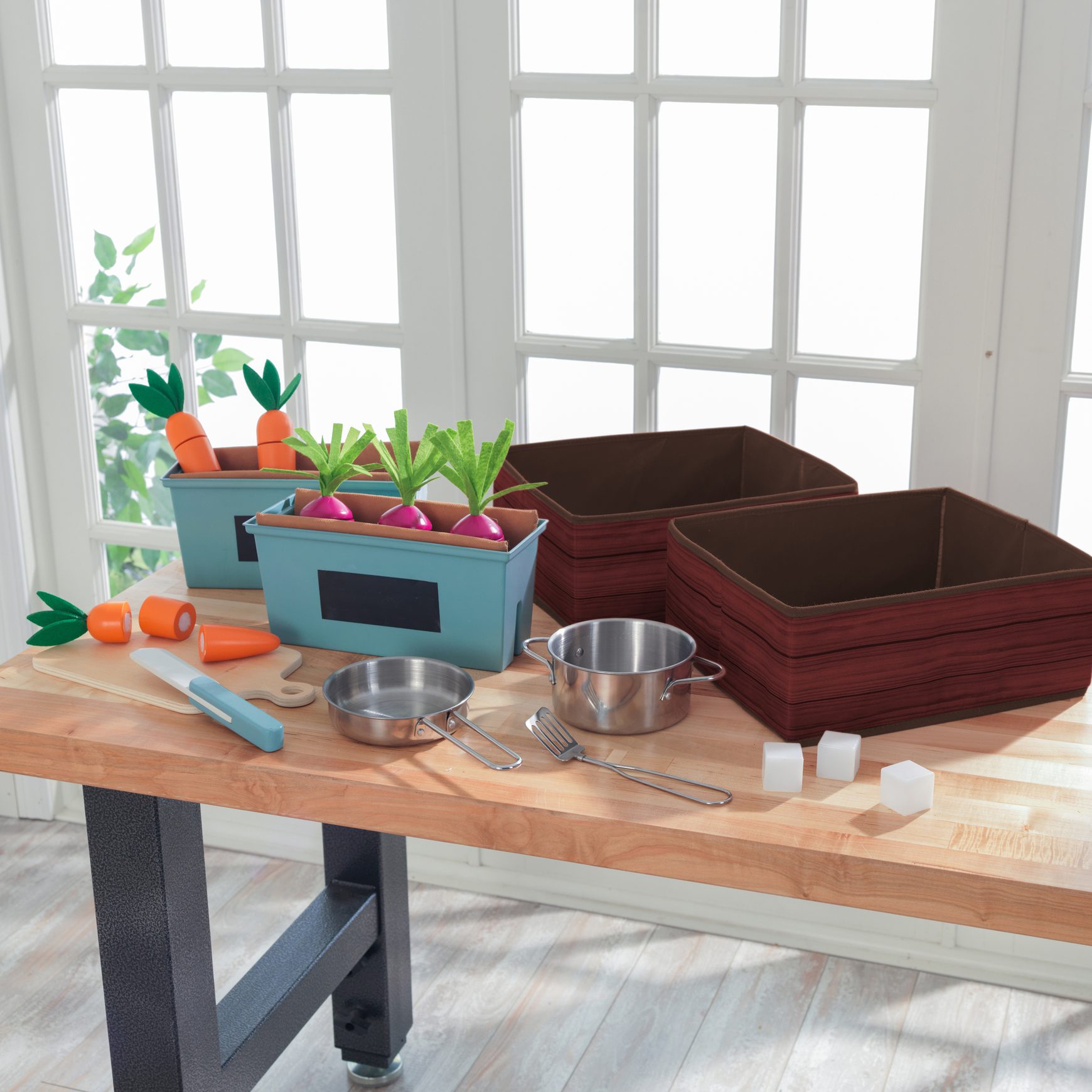 farmhouse-play-kitchen-with-ez-kraft-assembly9 farmhouse-play-kitchen-with-ez-kraft-assembly9