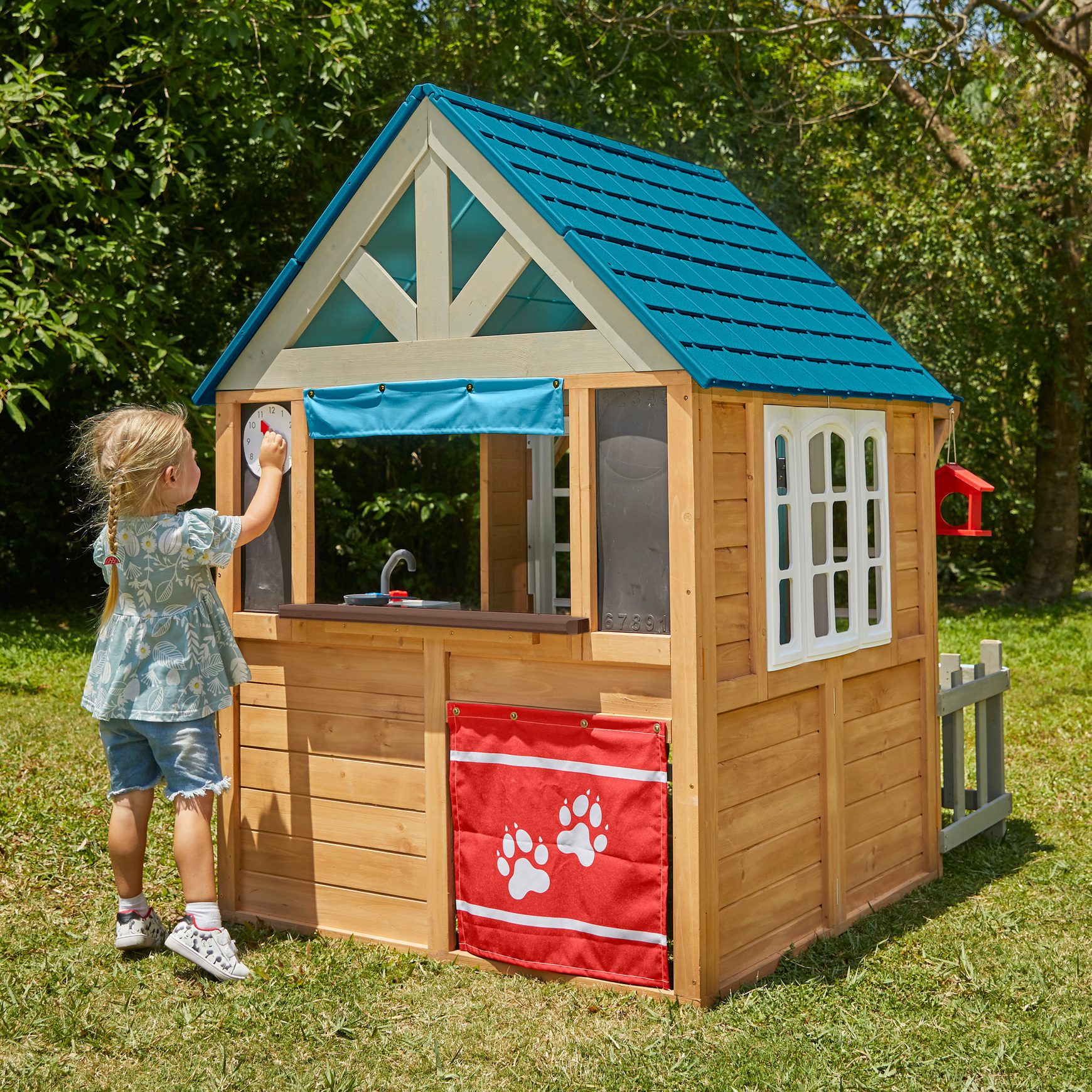 lakeside-bungalow-playhouse-fsc5 lakeside-bungalow-playhouse-fsc5