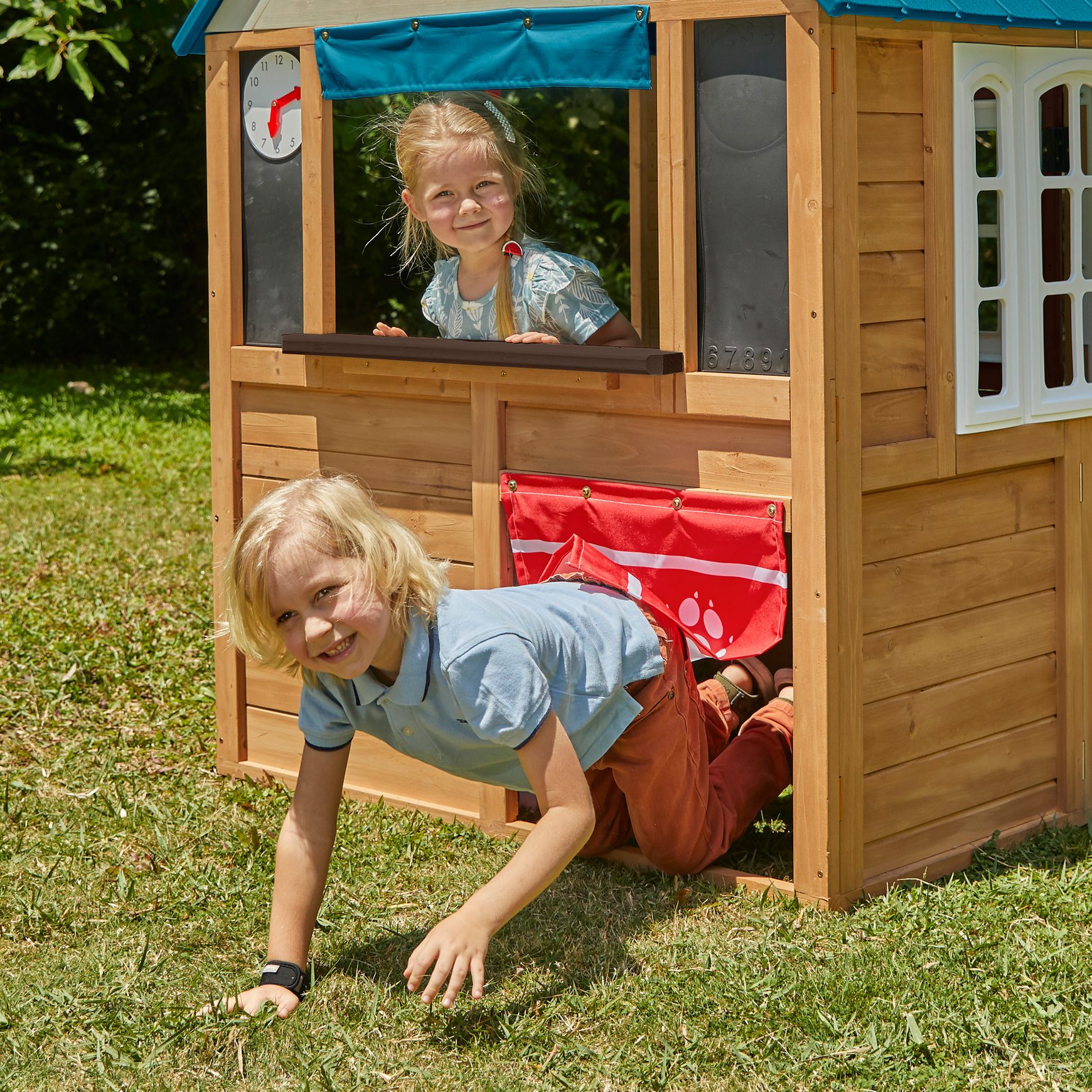 lakeside-bungalow-playhouse-fsc8 lakeside-bungalow-playhouse-fsc8