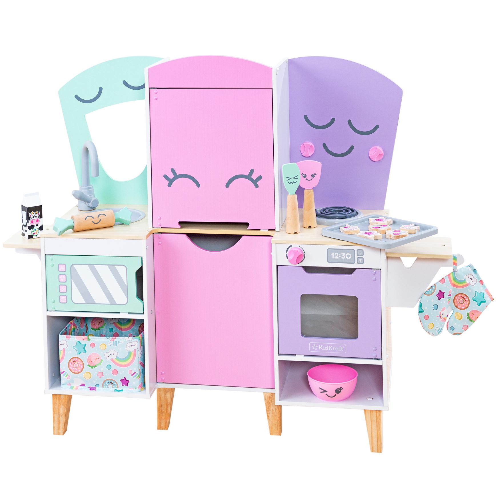 lil-friends-play-kitchen