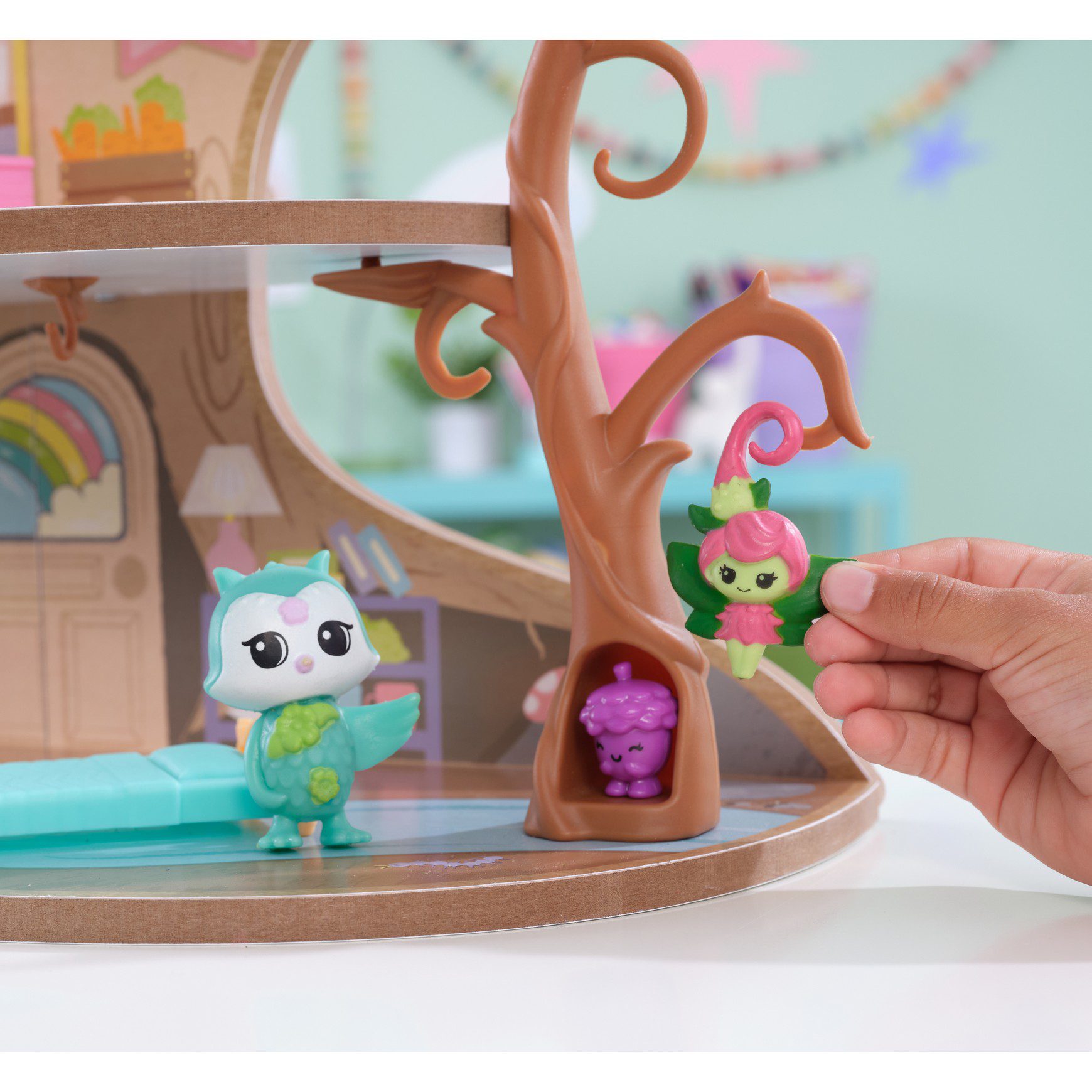 lil-green-world-market-treehouse6 lil-green-world-market-treehouse6