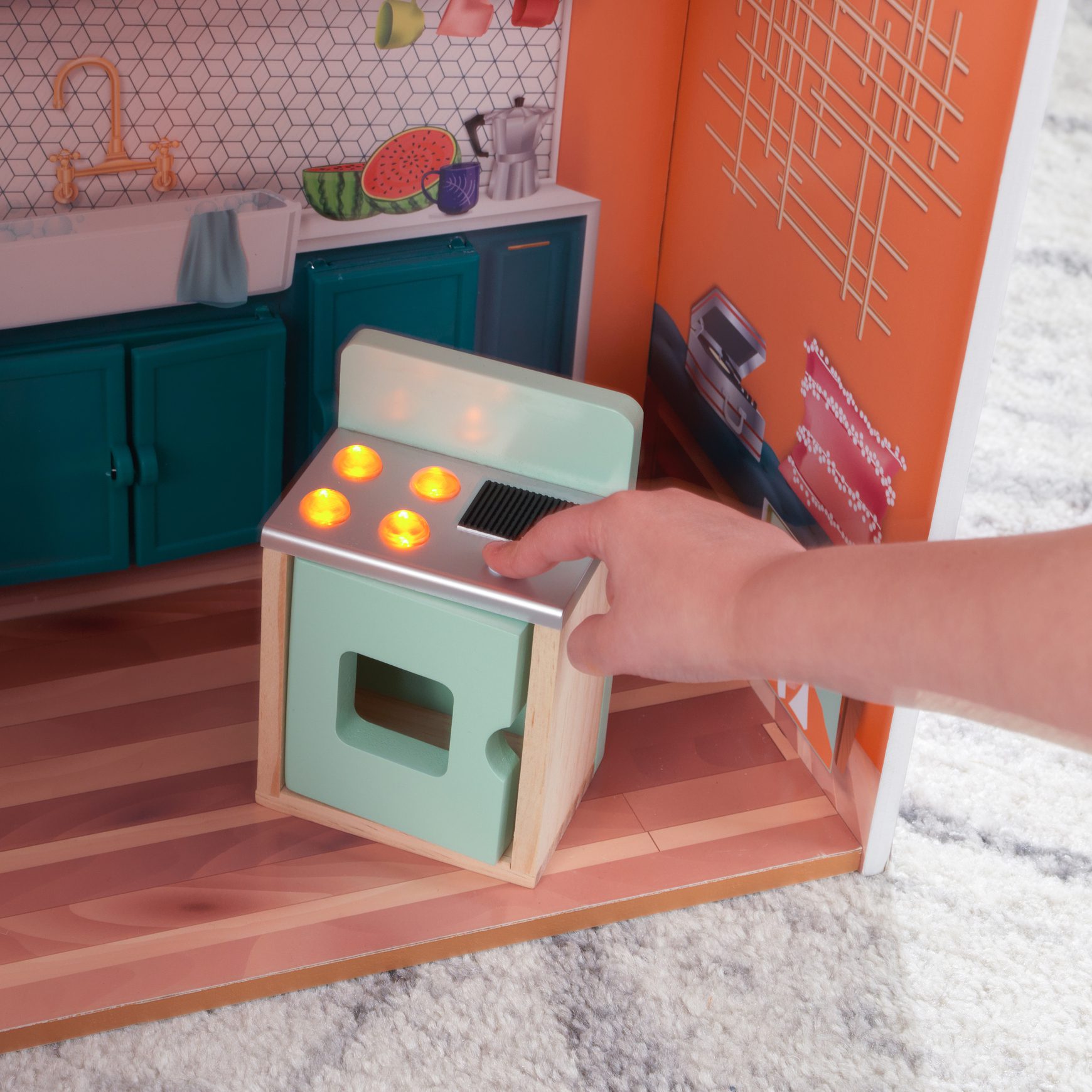 marlow-dollhouse-with-ez-kraft-assembly4 marlow-dollhouse-with-ez-kraft-assembly4