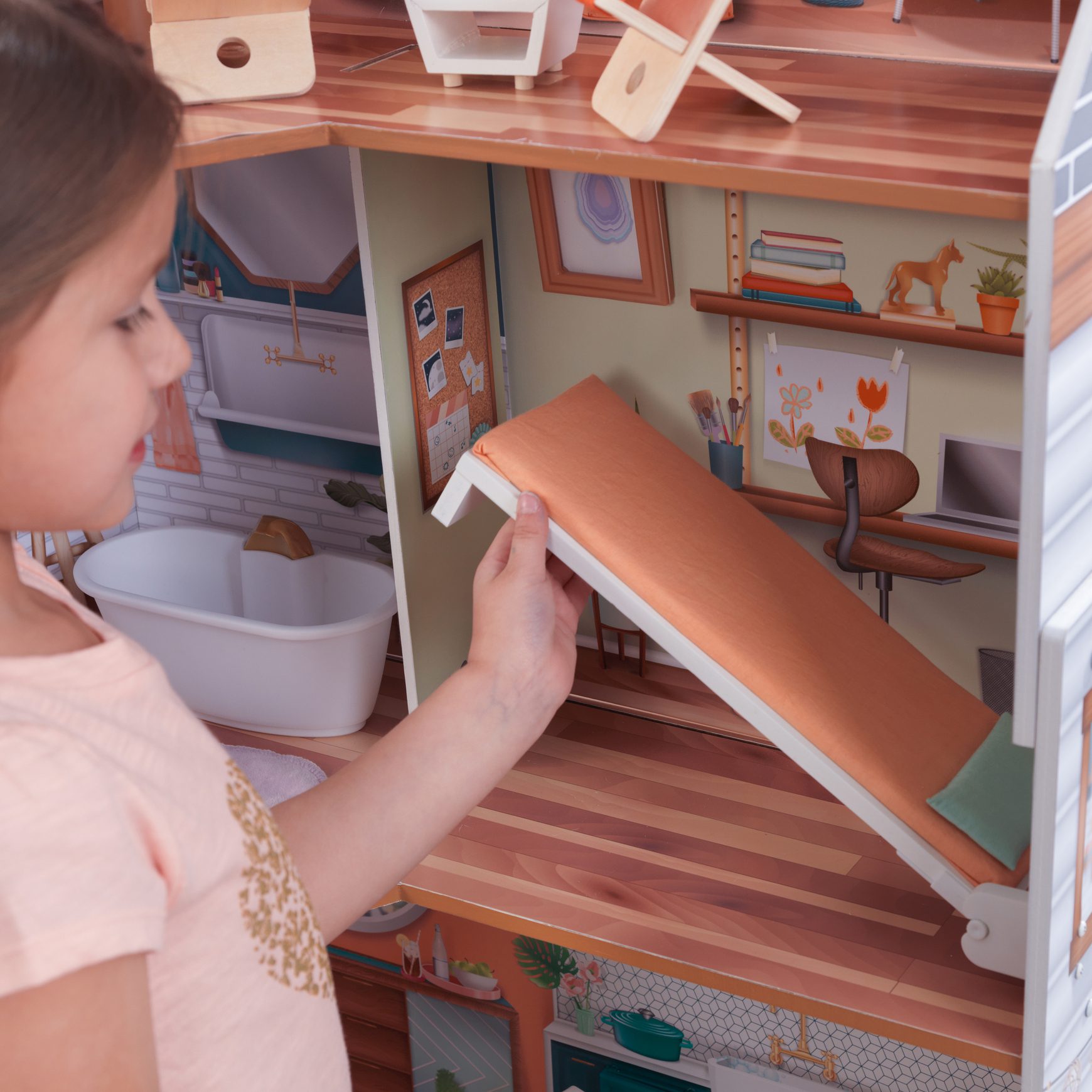 marlow-dollhouse-with-ez-kraft-assembly5 marlow-dollhouse-with-ez-kraft-assembly5