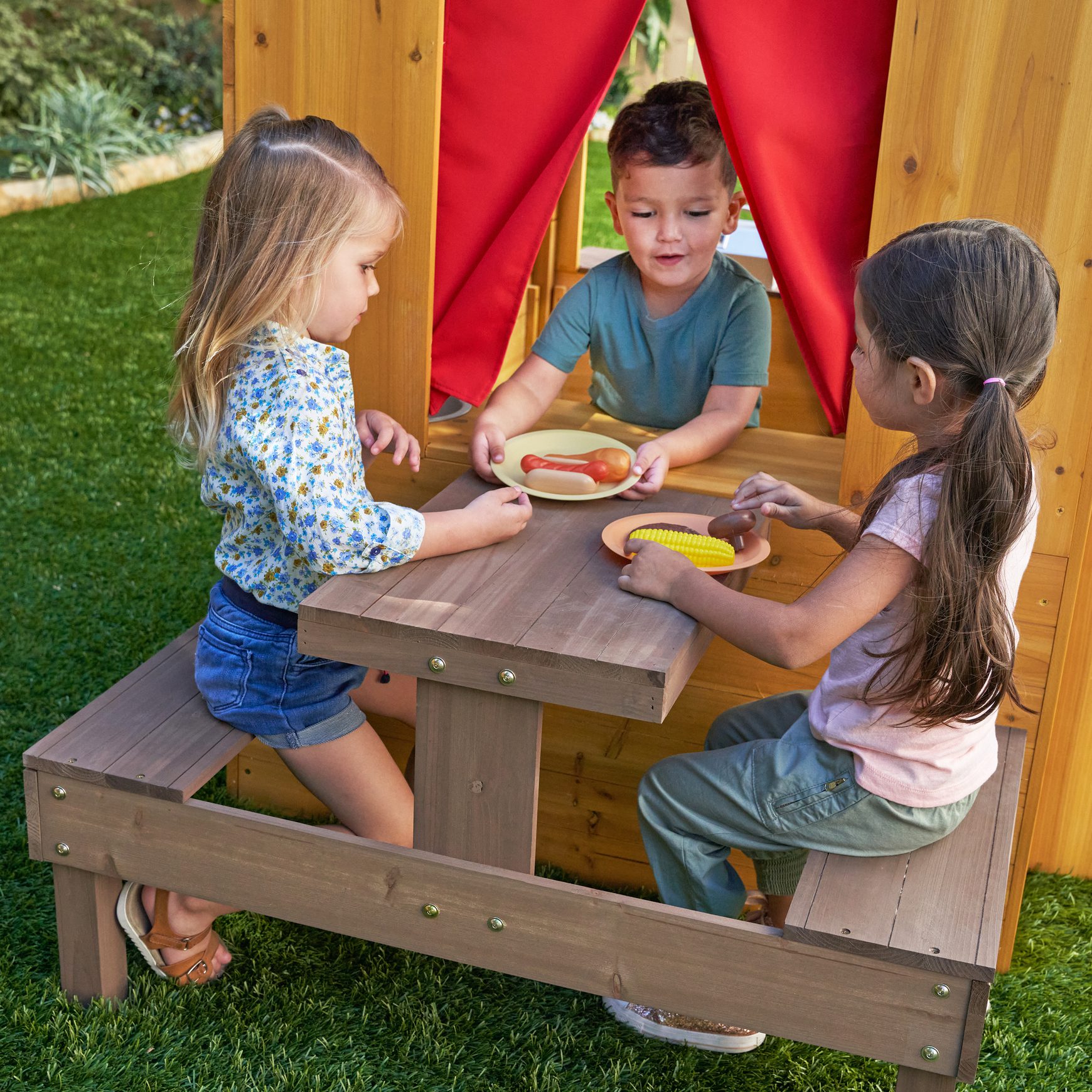 modern-outdoor-playhouse5 modern-outdoor-playhouse5