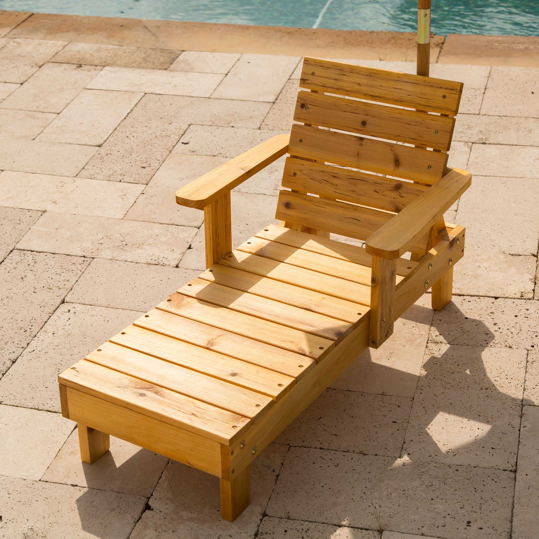 outdoor-chaise-w-umbrella6 outdoor-chaise-w-umbrella6