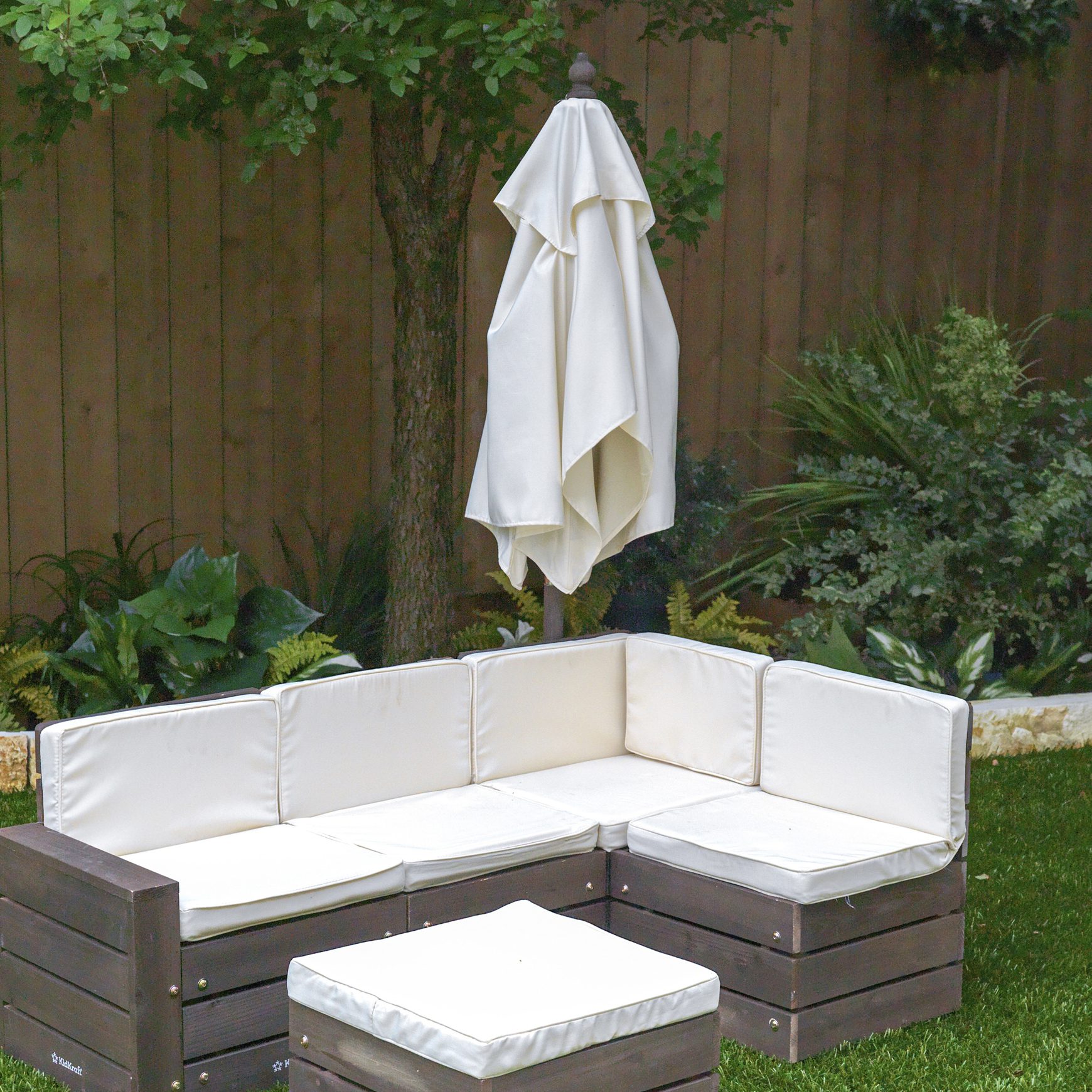 outdoor-sectional-ottoman-umbrella-set-bear-brown-beige5 outdoor-sectional-ottoman-umbrella-set-bear-brown-beige5