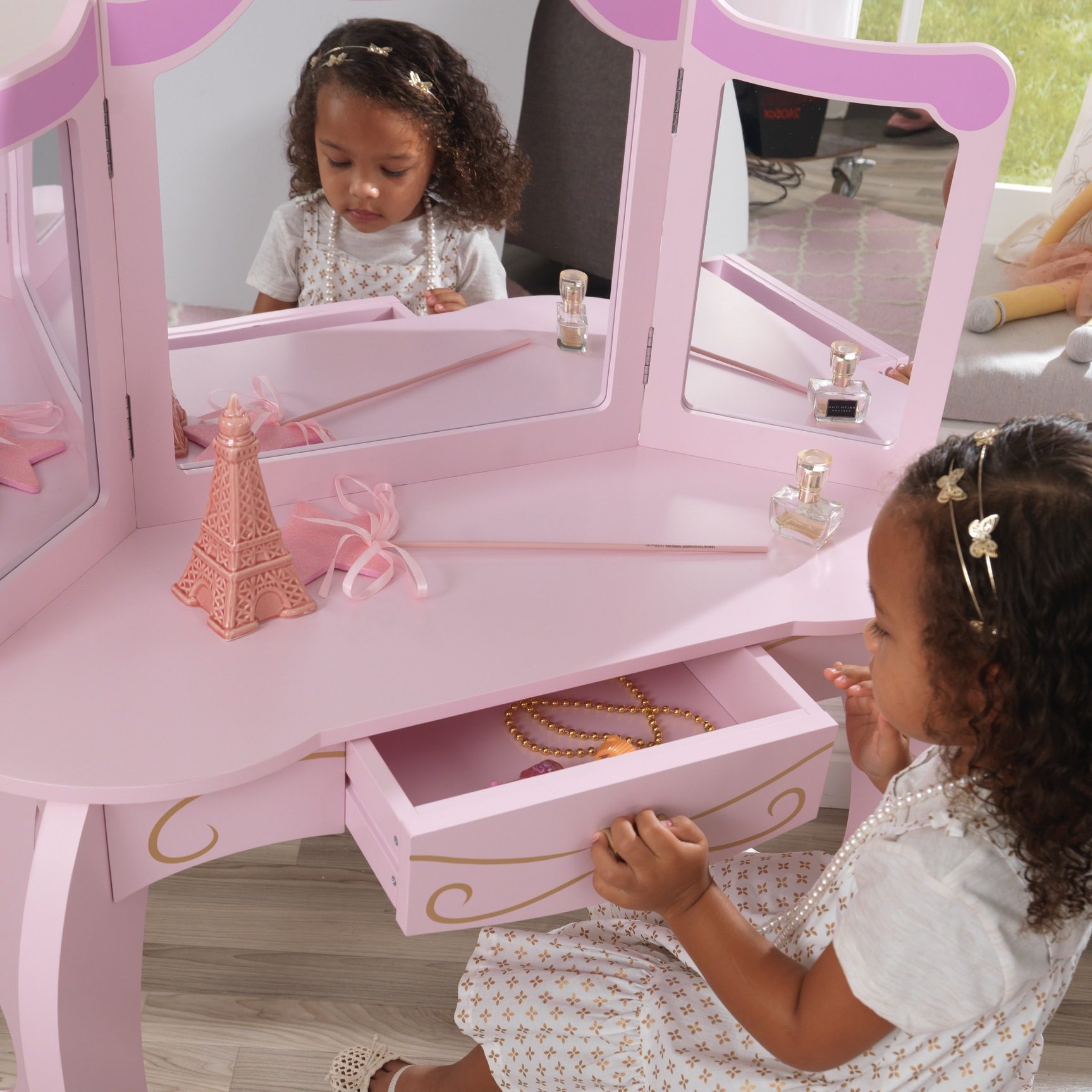 princess-vanity-stool6 princess-vanity-stool6