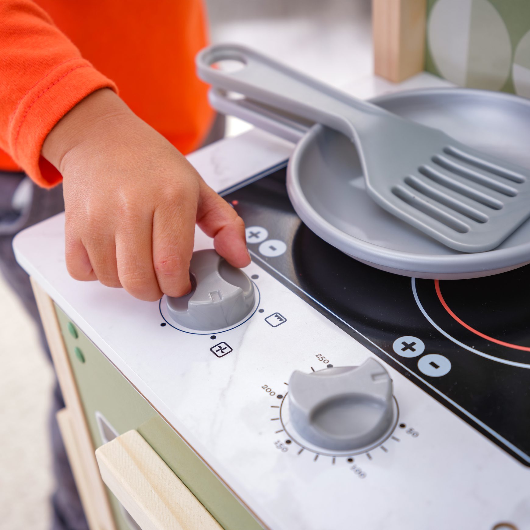 time-to-cook-play-kitchen8 time-to-cook-play-kitchen8