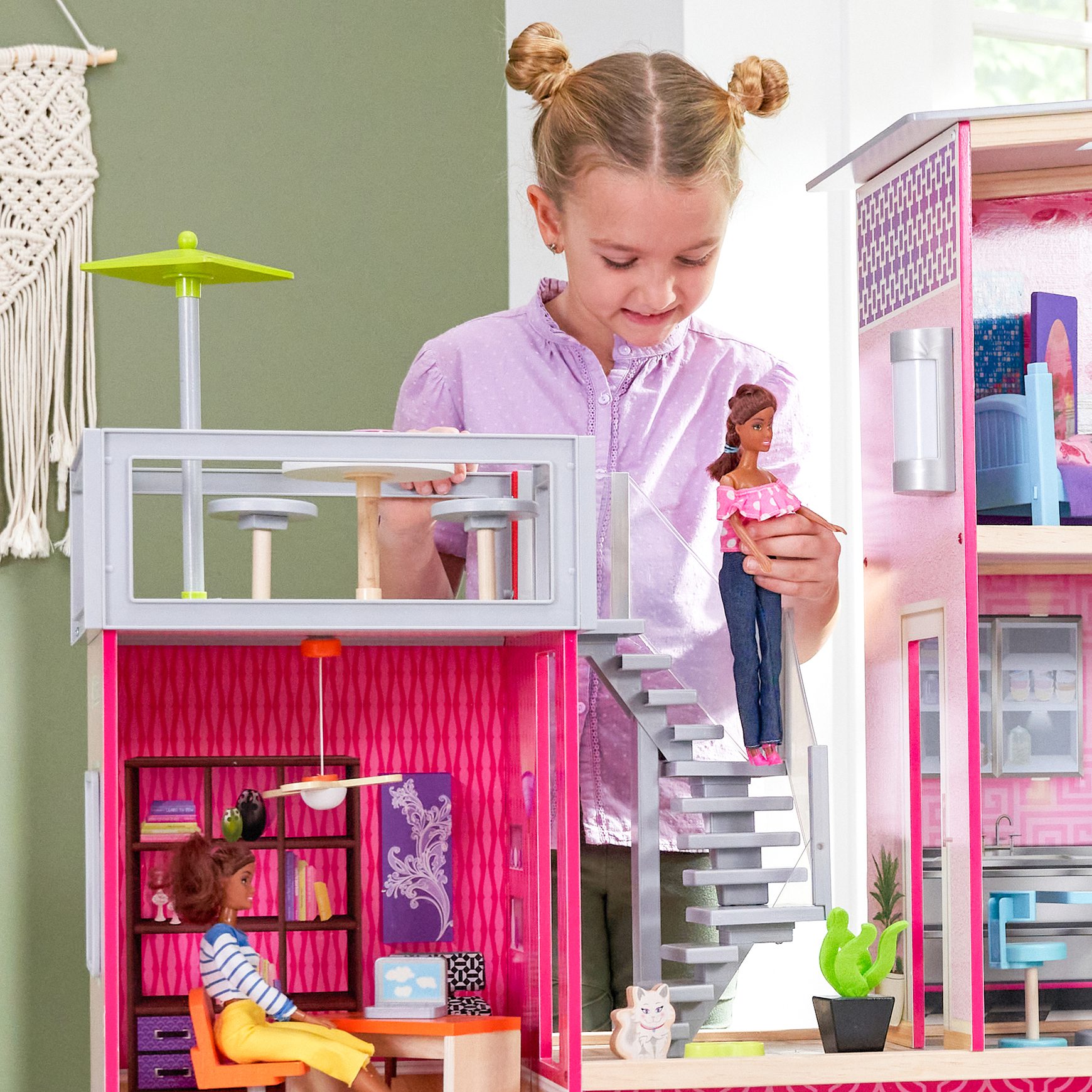 uptown-dollhouse5 uptown-dollhouse5