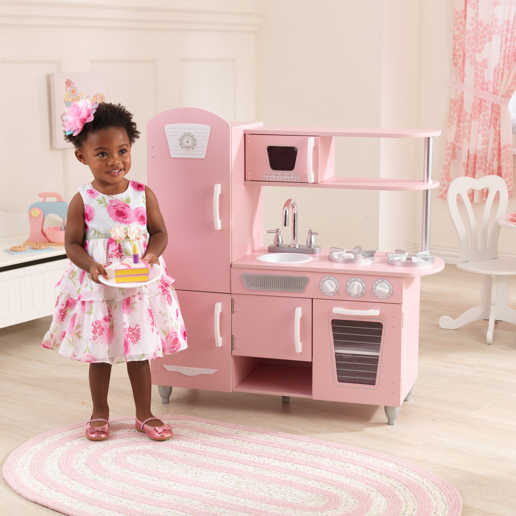 vintage-play-kitchen-pink3 vintage-play-kitchen-pink3