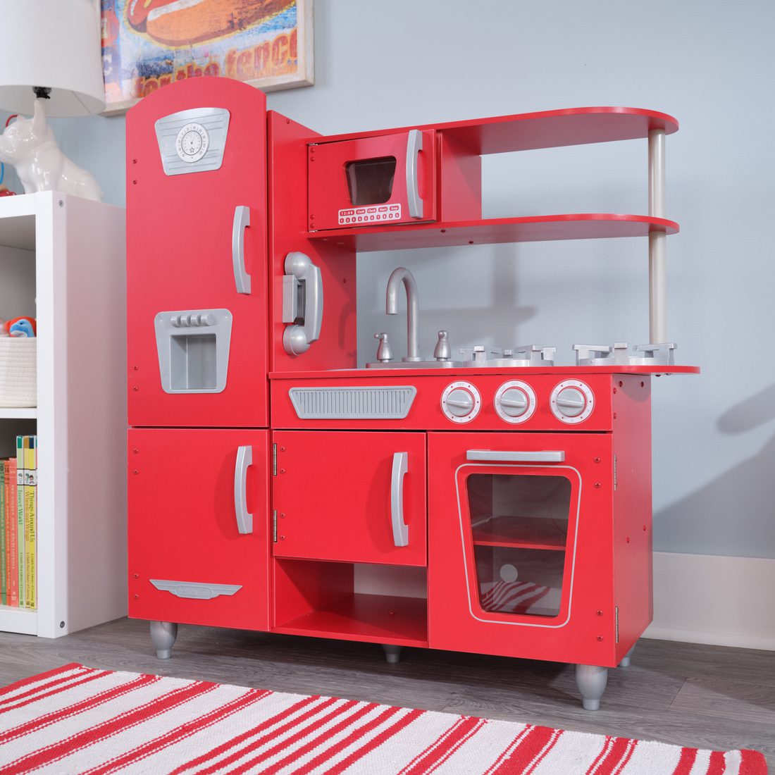 vintage-play-kitchen-red8 vintage-play-kitchen-red8